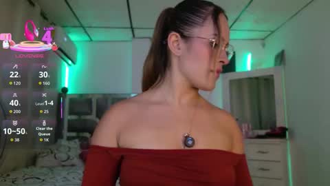 Snapshot of hanna_sex07 chatting on September 23, 9:18 am hanna online show from September 23, 9:18 am