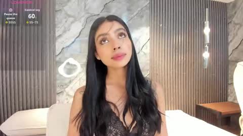 Hanna S online show from June 3, 11:55 am