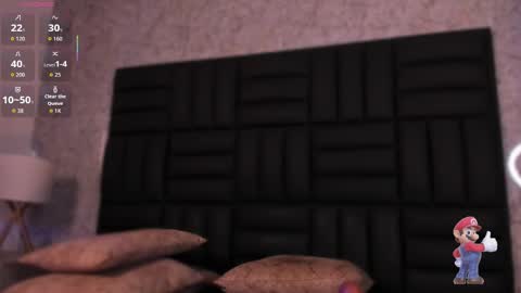 Hanna  online show from October 17, 9:40 pm