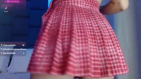 Snapshot of hannacruzsj chatting on December 24, 7:55 pm hannacruzsj online show from December 24, 7:55 pm