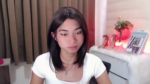 Riah online show from March 9, 1:25 am