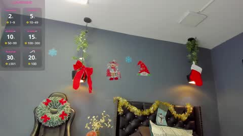 Snapshot of hannah_miller__ chatting on December 27, 11:28 am HANNAH MILLER online show from December 27, 11:28 am