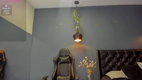 Snapshot of hannah_miller__ chatting on January 18, 11:21 am HANNAH MILLER online show from January 18, 11:21 am