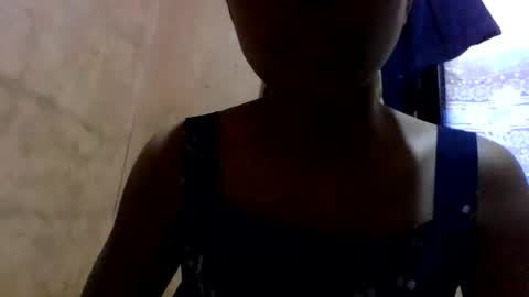 hannah_sweet018 online show from July 25, 6:20 am