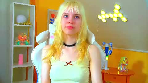 Hannah online show from July 5, 6:08 am