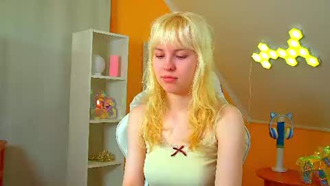 Hannah online show from July 21, 6:25 am
