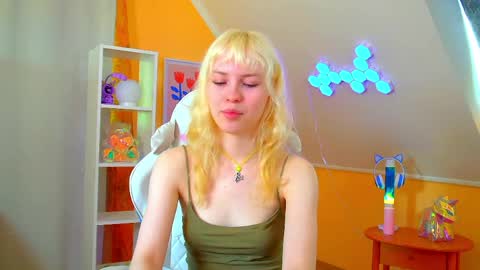 Hannah online show from June 3, 6:47 am