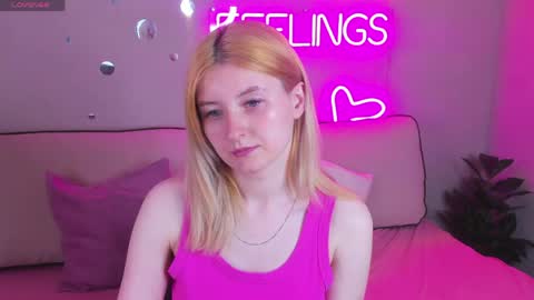 Hanna online show from May 30, 1:14 am