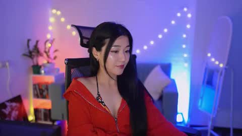 hannarosie online show from July 18, 4:31 pm