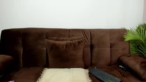 HannSoto online show from February 2, 3:00 pm