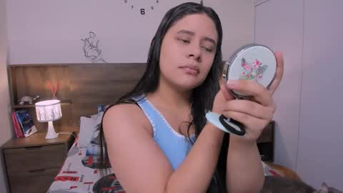 taylor live   online show from February 2, 7:46 pm