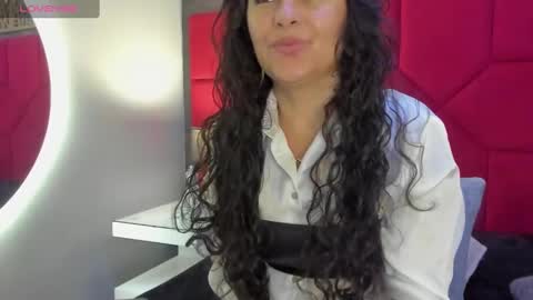 Snapshot of hanny_milf_ chatting on March 1, 11:39 am HANNY online show from March 1, 11:39 am