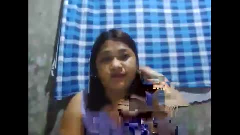 Snapshot of happy00725310 chatting on January 27, 1:09 pm happy00725310 online show from January 27, 1:09 pm