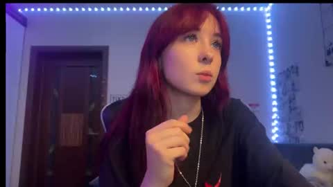 Snapshot of happy_milly chatting on October 17, 5:27 pm Call me Milly online show from October 17, 5:27 pm