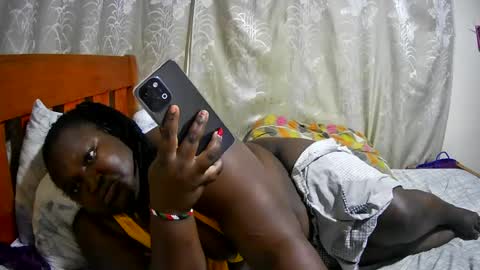 happysonia online show from July 28, 7:39 pm