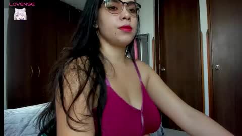 Snapshot of harleynapier chatting on February 17, 4:28 pm Natii online show from February 17, 4:28 pm