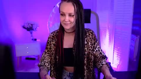 harleyquiver online show from July 15, 3:06 pm