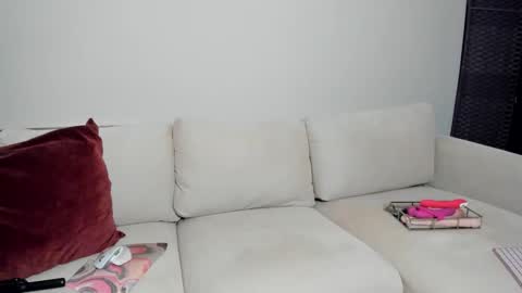 Snapshot of harmonie_marquise chatting on October 18, 12:57 am Harmonie Marquise online show from October 18, 12:57 am