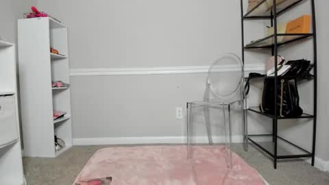 Snapshot of harmonie_marquise chatting on September 19, 10:09 pm Harmonie Marquise online show from September 19, 10:09 pm