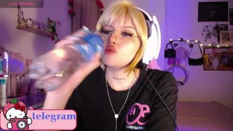 harukitty online show from April 17, 6:48 am