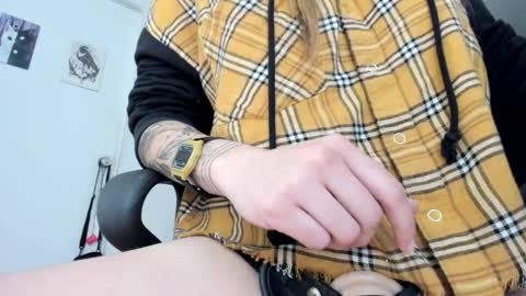 Nicole online show from March 7, 5:36 am