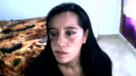 haylie85 online show from December 16, 8:26 pm