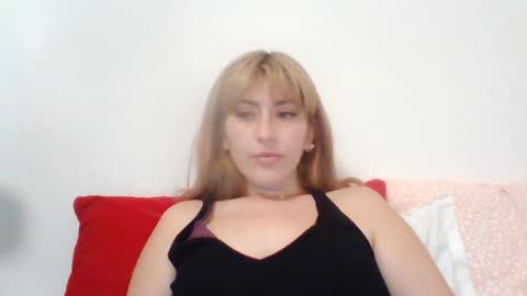 hazalpink online show from June 13, 10:29 pm