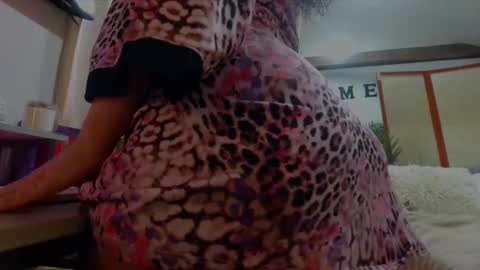 Hazel online show from November 12, 3:32 pm