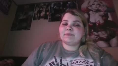 Snapshot of hazeleyez97 chatting on September 27, 10:28 pm Hazeleyez97 online show from September 27, 10:28 pm