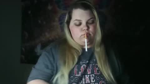 Hazeleyez97 online show from October 28, 10:58 pm