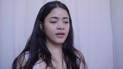 hecate333 online show from December 18, 1:02 pm