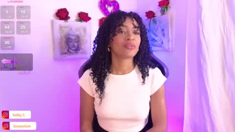 Snapshot of heily_fox chatting on February 13, 7:24 am HEILY online show from February 13, 7:24 am