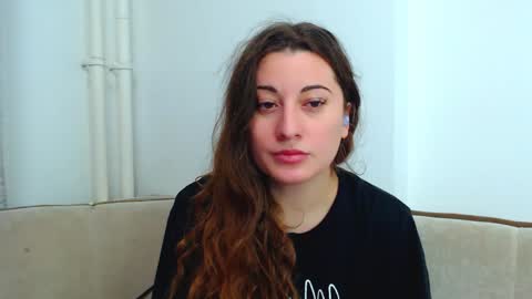 helen_adams_ online show from December 11, 4:39 am