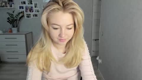 Helen sven online show from October 8, 5:23 am