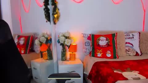 Helena Santos  online show from November 15, 9:27 pm