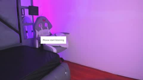    online show from November 11, 12:35 pm