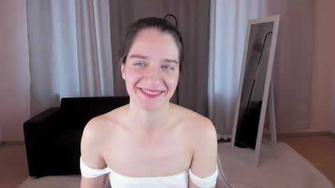 Snapshot of helentasty_ chatting on September 22, 2:43 am Helen online show from September 22, 2:43 am
