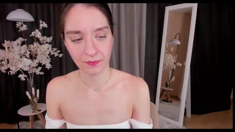 Snapshot of helentasty_ chatting on February 10, 2:52 am Helen online show from February 10, 2:52 am