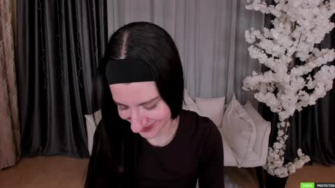 Snapshot of helentasty_ chatting on January 24, 12:31 pm Helen online show from January 24, 12:31 pm