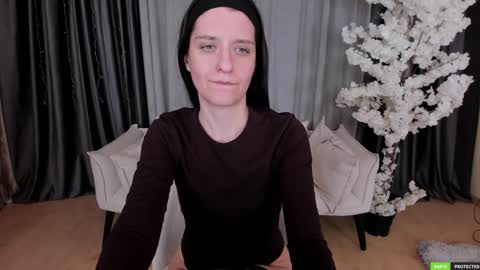 Snapshot of helentasty_ chatting on January 27, 12:58 pm Helen online show from January 27, 12:58 pm
