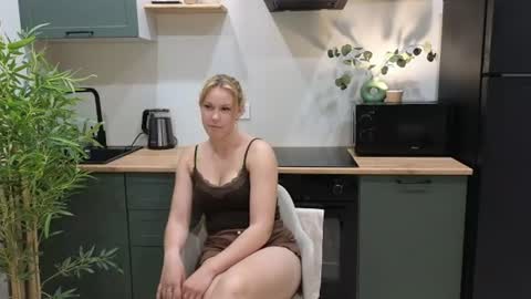 Helga online show from July 30, 3:24 pm