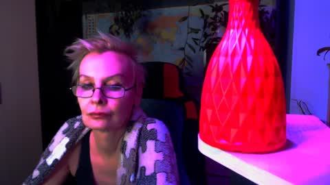 Helga online show from March 30, 5:56 pm