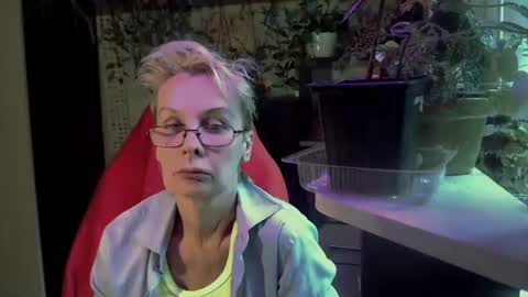 Helga online show from July 28, 3:32 pm