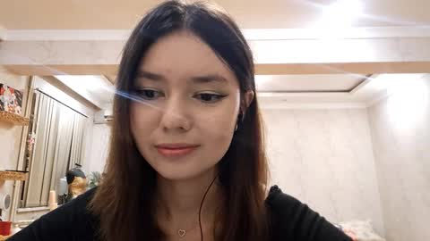 Snapshot of helgakraszewski chatting on October 21, 6:23 pm Alice online show from October 21, 6:23 pm