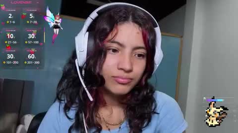 Helia Transfem and Amy online show from October 5, 5:01 am