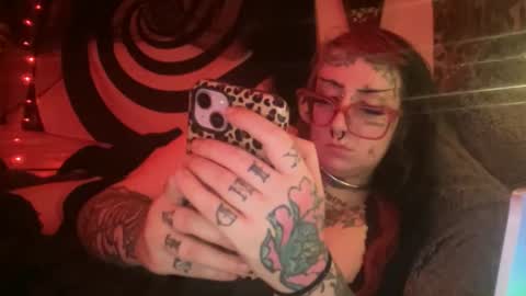 Bunnie Rotz online show from December 21, 9:13 am