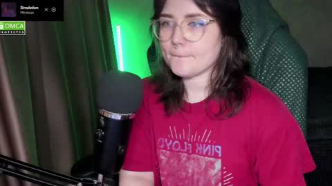 Red online show from July 14, 6:34 pm