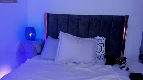 helldy_666 online show from July 23, 5:15 am