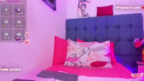 hellen_starx online show from September 27, 5:36 am