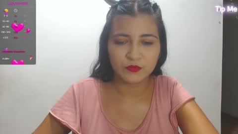 Snapshot of hellennmoon chatting on January 30, 1:44 am Hellen online show from January 30, 1:44 am